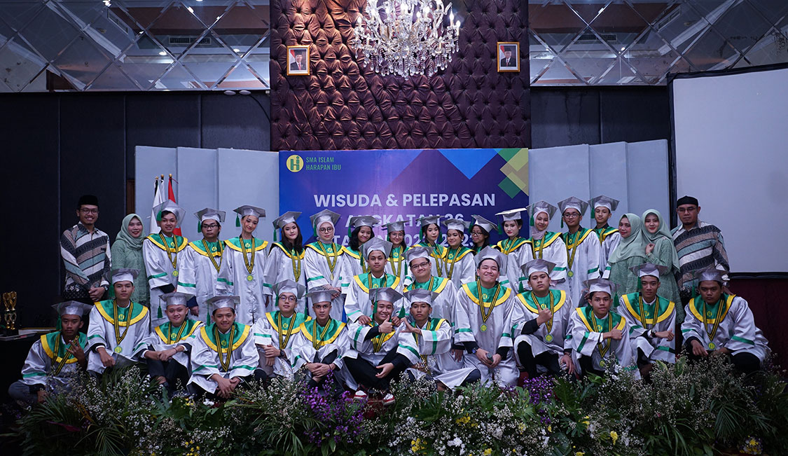 SMA Islam HI Meluluskan 29 Orang Wisudawan Angkatan Ke-37