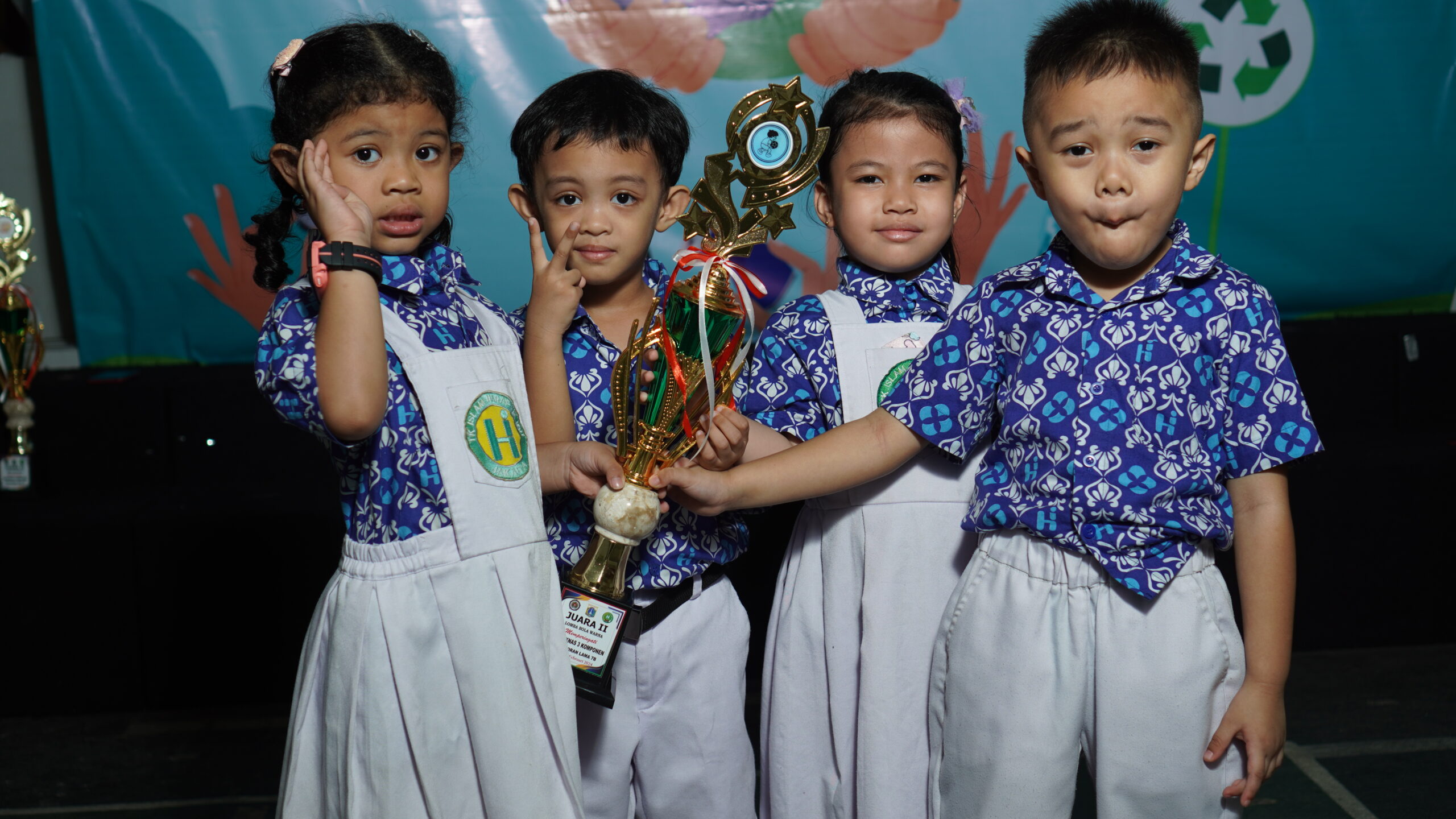TK-SIHI Raih Sukses Gemilang: 13 Juara dalam Perlombaan HARDIKNAS 2023